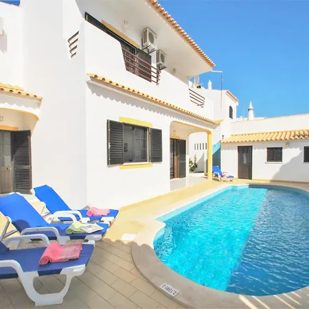 Villa Holiday Home In Gale With Pool Near Beaches