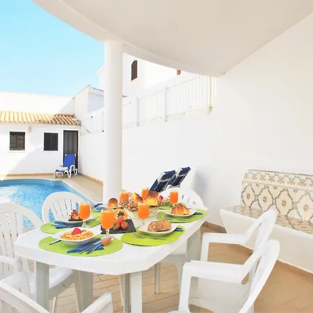 Villa Holiday Home In Gale With Pool Near Beaches