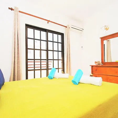 Holiday Home In Gale With Pool Near Beaches Villa