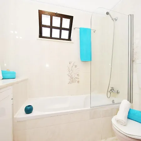 Вилла Holiday Home In Gale With Pool Near Beaches Албуфейра